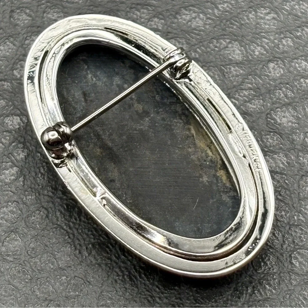 Vintage 12K White Gold Filled Mother of Pearl Abalone Lady Cameo Brooch Pin